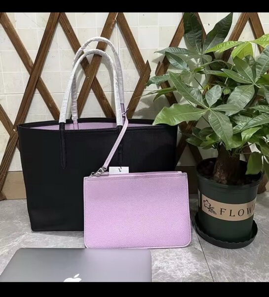 Sac à main femme élégant avec pochette