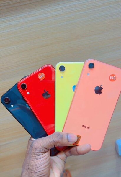 iPhone XR 64Go Reconditionné - 4 Couleurs