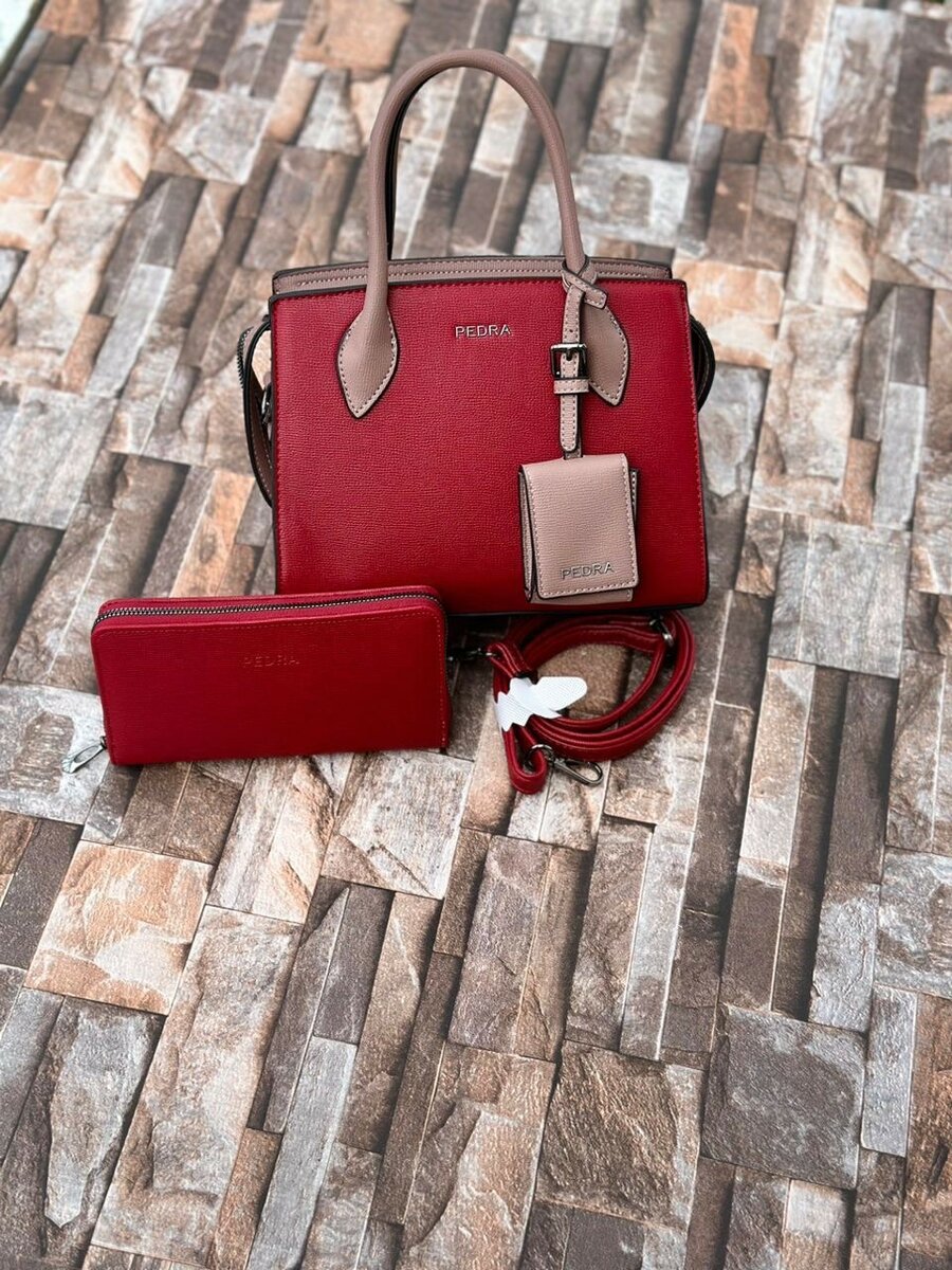 Leather handbag