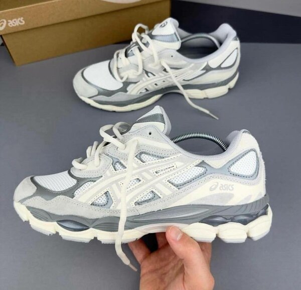 Baskets de sport stylées