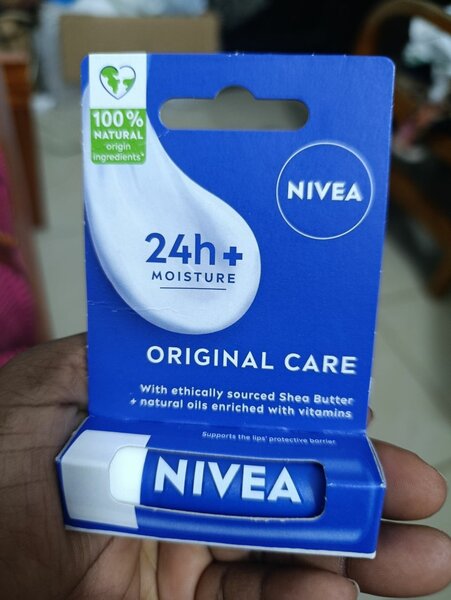 Baume à lèvres Nivea