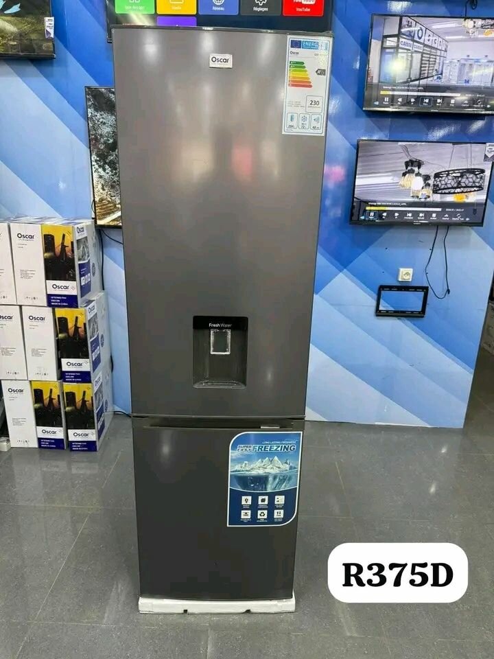 Réfrigérateur double porte moderne