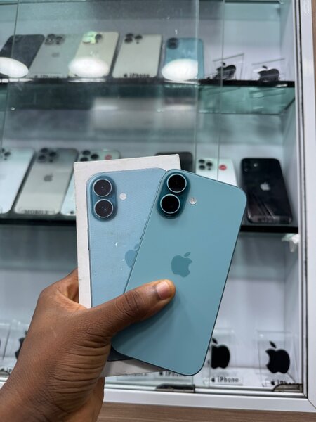 16 Simple 128Go Quasi