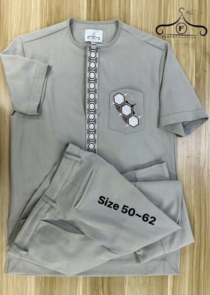 Tunique homme à sorti