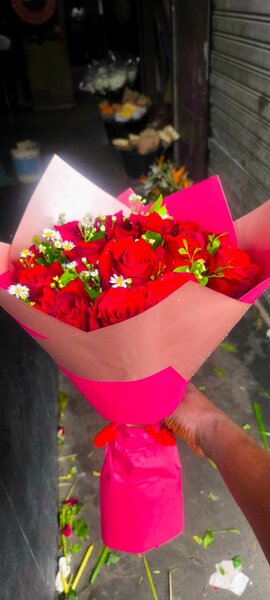 Bouquet Roses Éclatantes