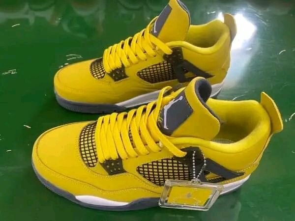 Jordan 4