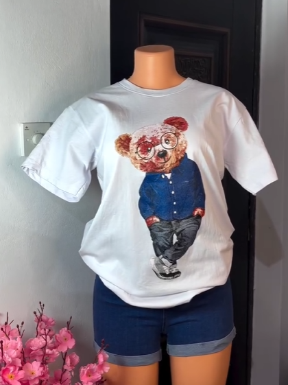 T-shirt white