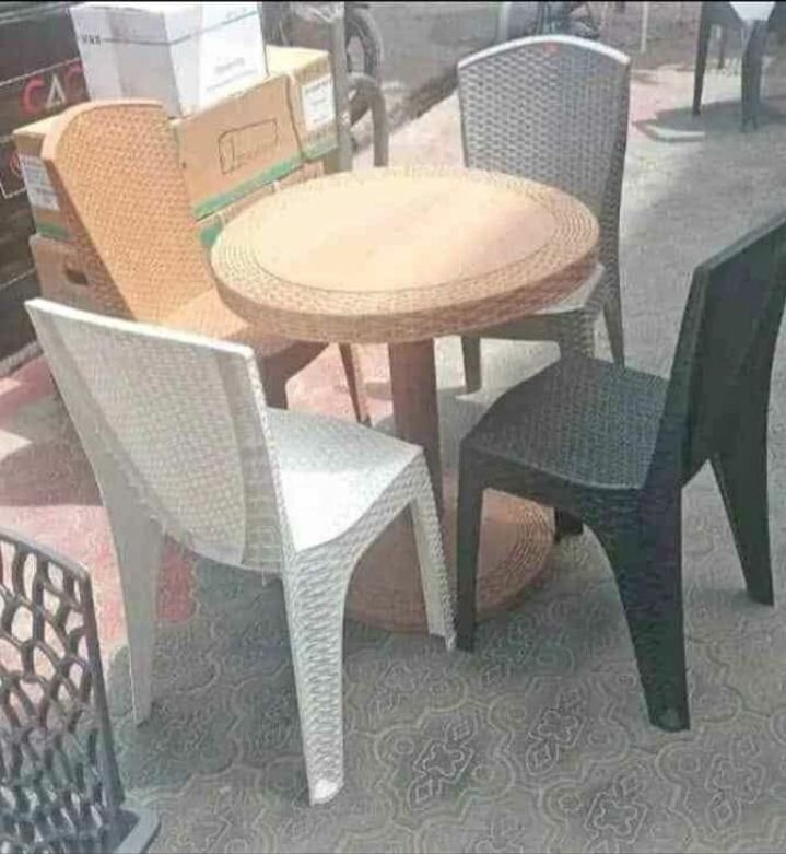 Set de mobilier extérieur en rotin