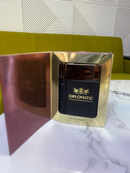 Eau de Parfum Diplomatic
