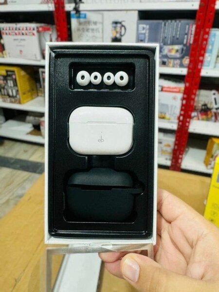 Echo Beat Airpods Pro 02