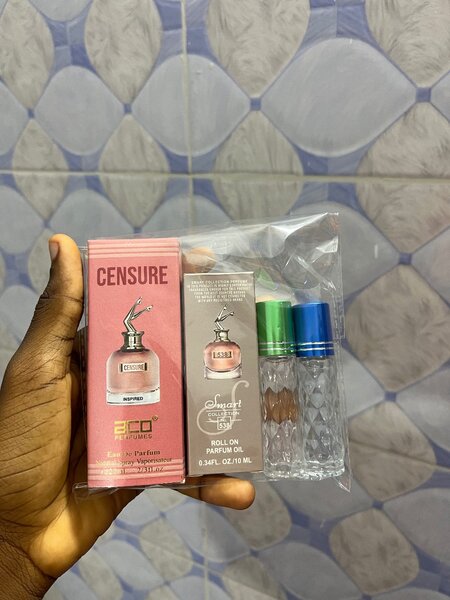 Parfum et huiles en roll-on