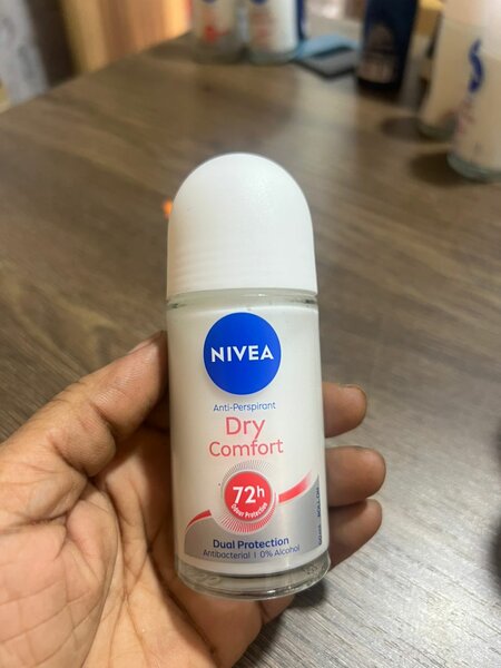NIVEA Anti-Transpirant Dry Comfort