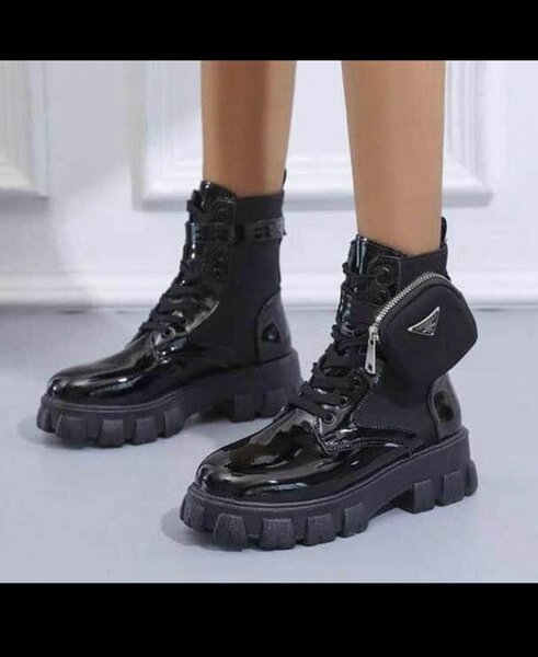 Chaussure prada