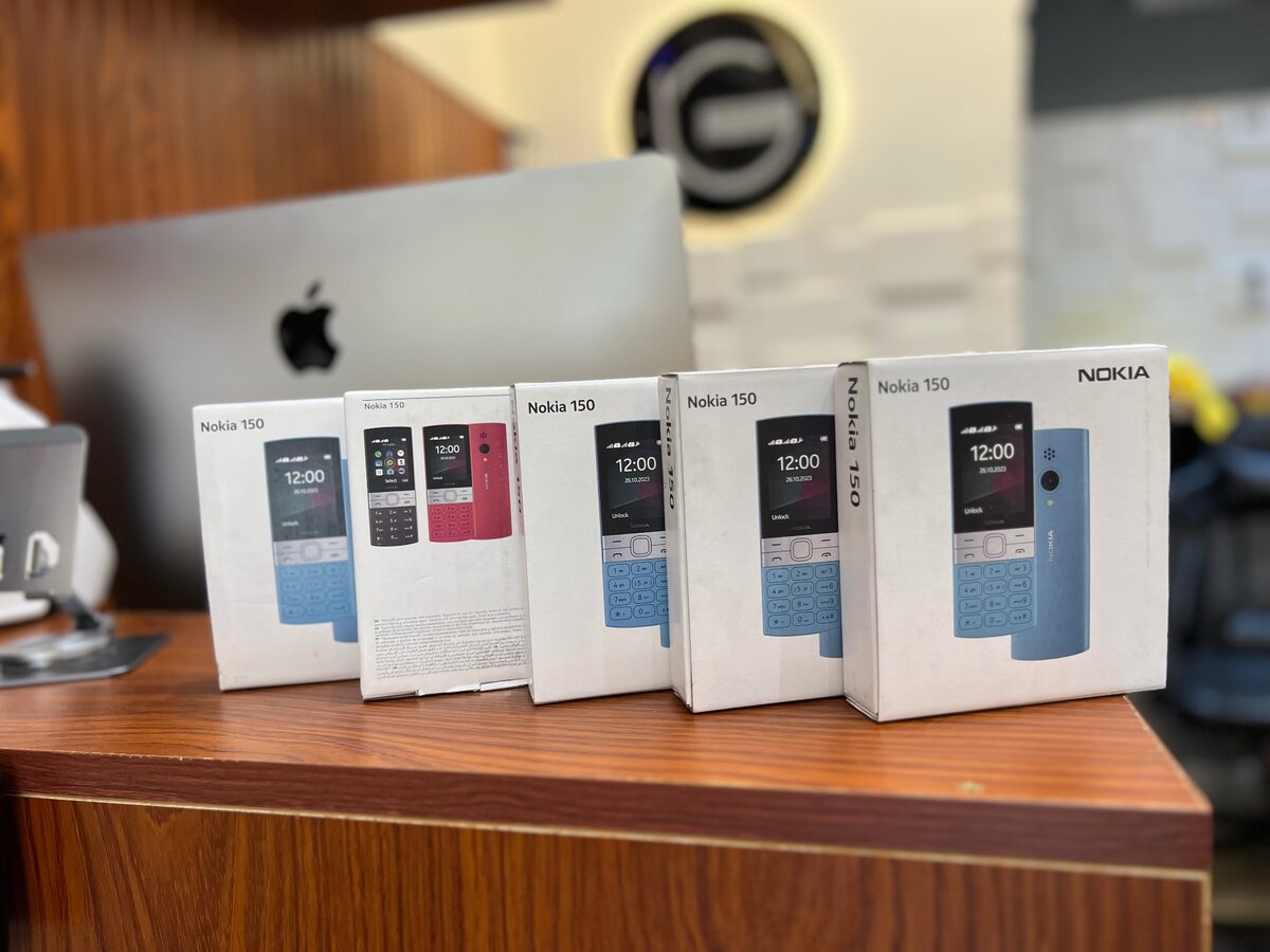 Nokia 150 (2023)  2.4 inches TFT Display