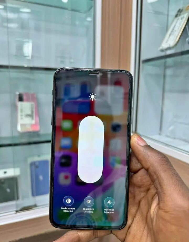 iPhone 11 Pro Max 64GB