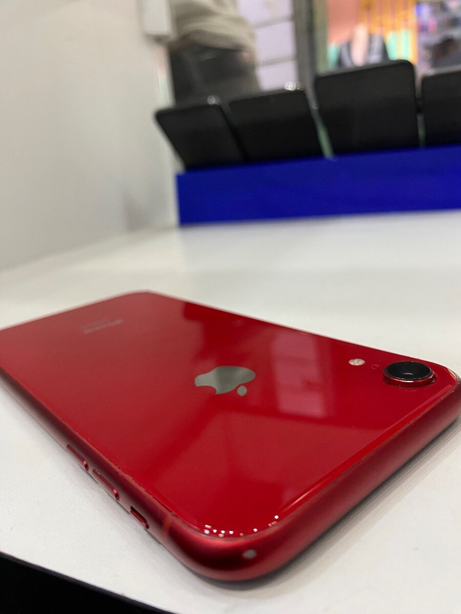iPhone XR