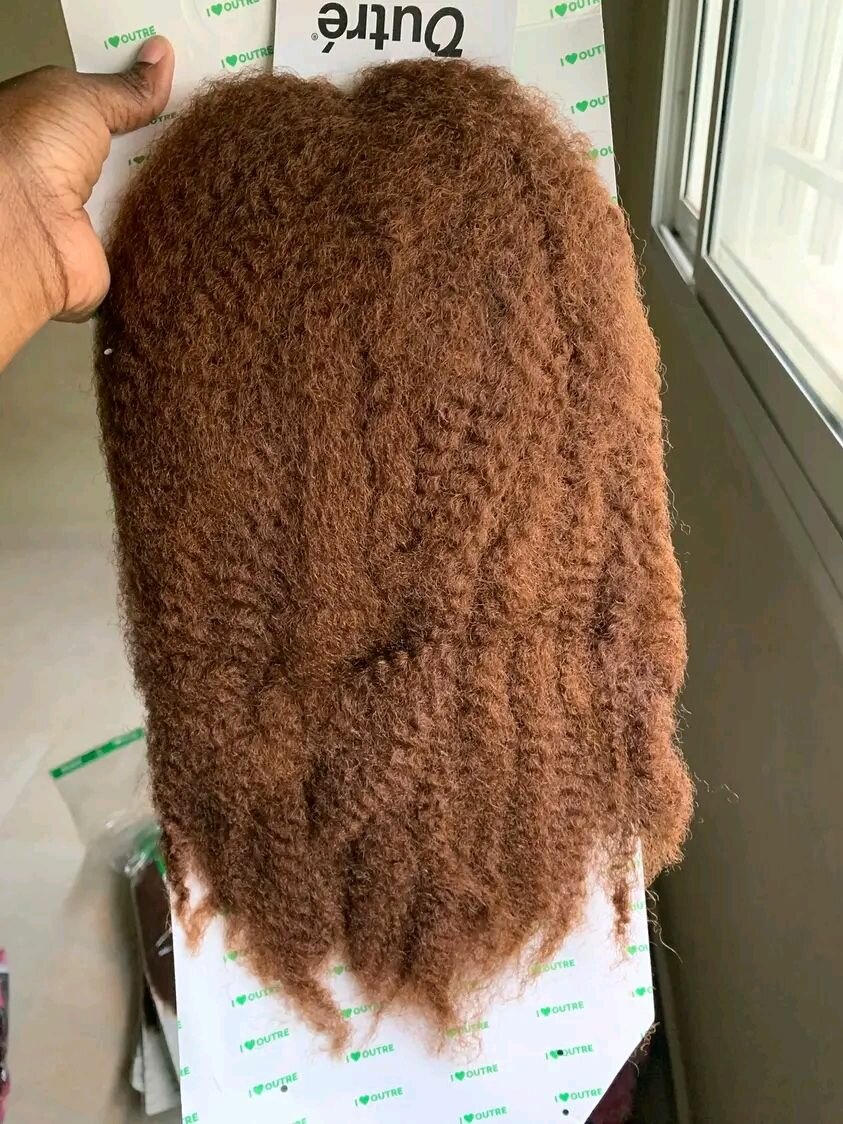 Extensions synthétiques ondulées