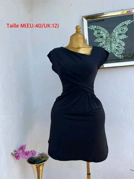 Robe élégante en dentelle