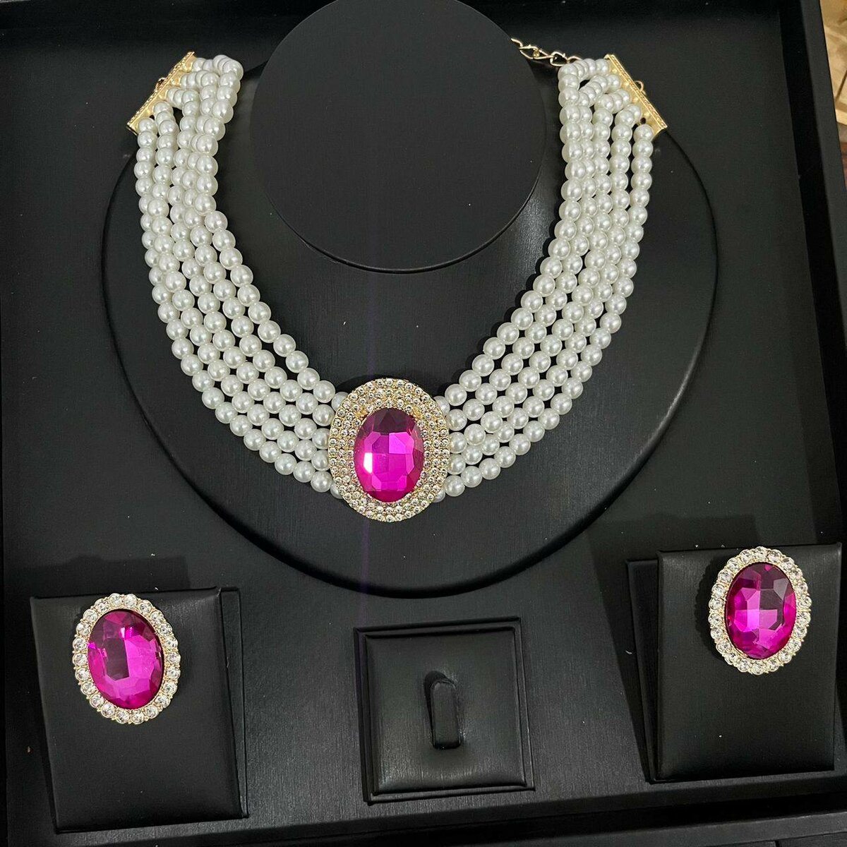 Jewellery set necklace