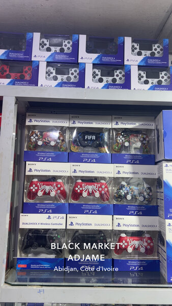 Manette PS4 Sans Fil Design