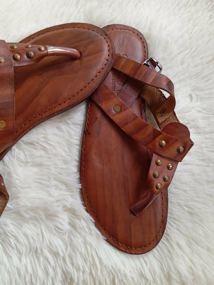 Chaussure artisanale