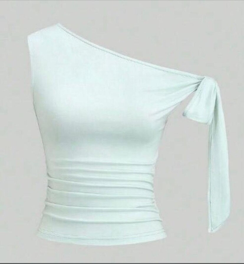 Blouse elegante à volants