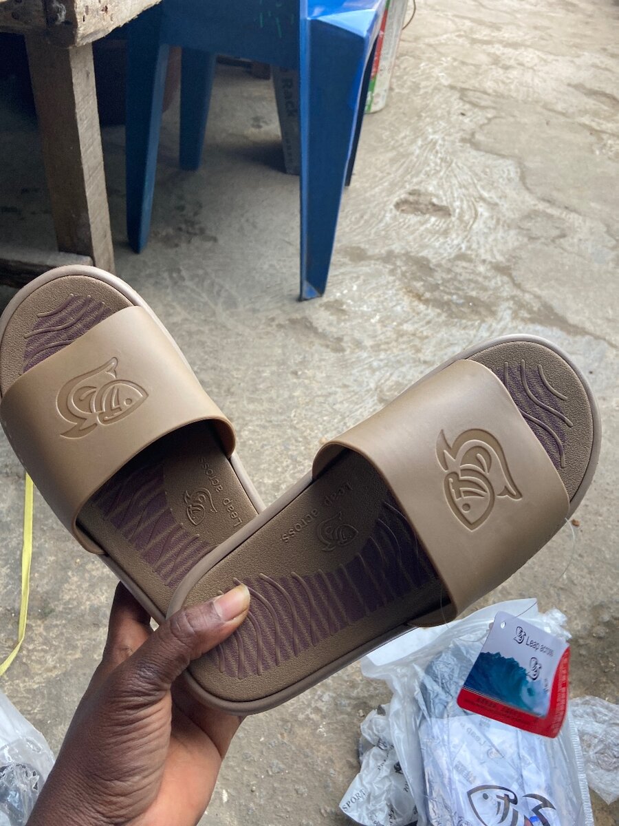 Sandales hommes confortables