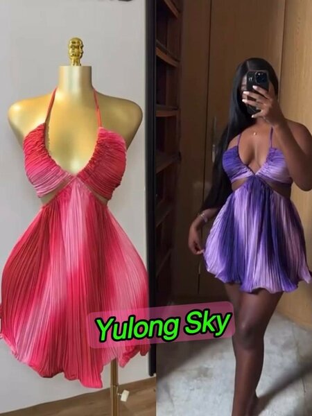 Robe plissée dos nu élégante