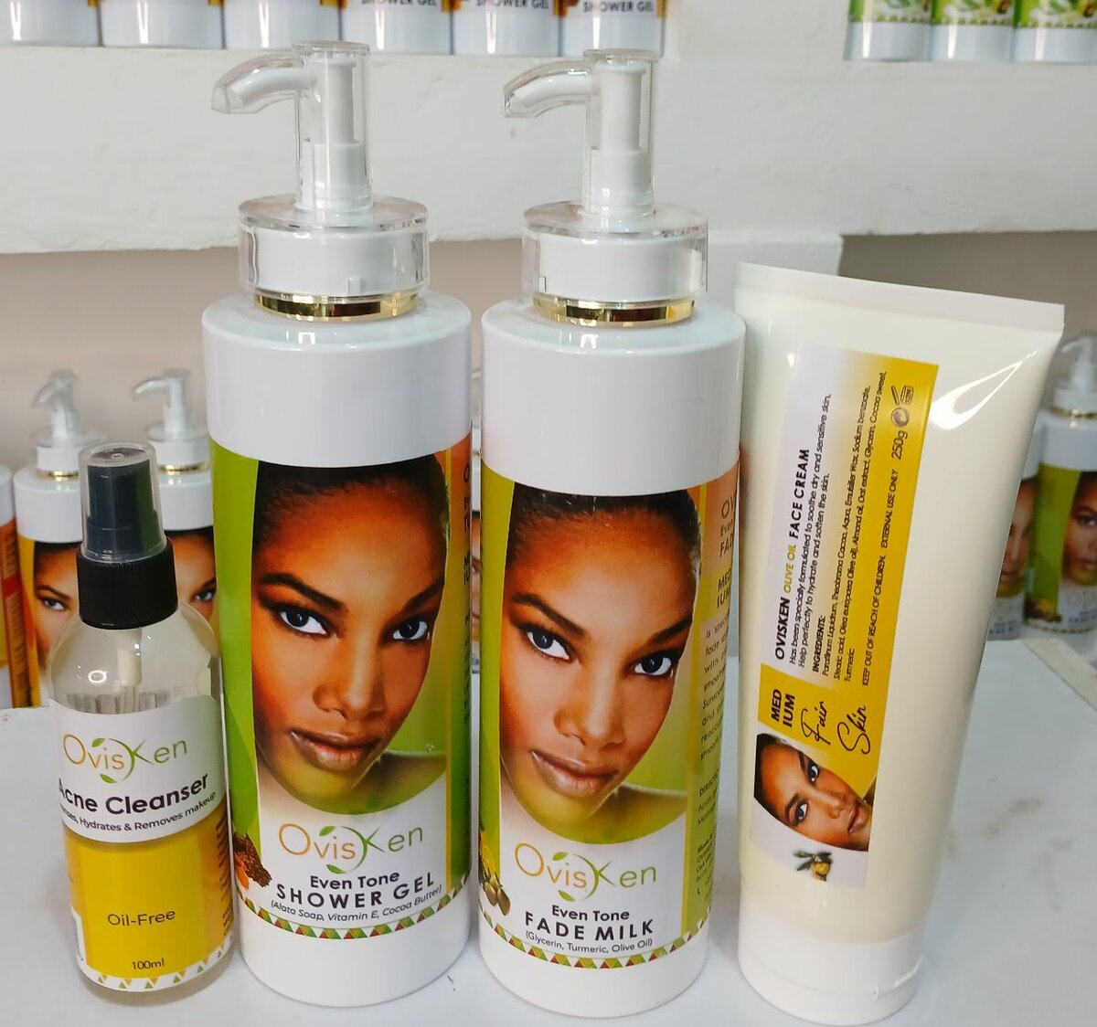 Ovisken fademilk and shower gel set