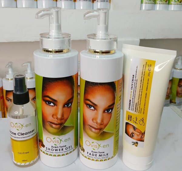 Ovisken fademilk and shower gel set