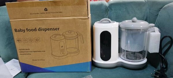 Distributeur de nourriture pour bébé