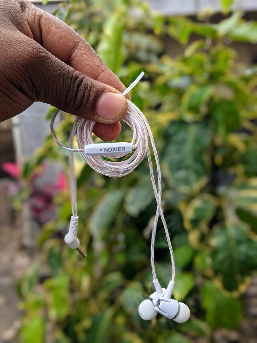 Noxier N5s Stereo headphones Extra Bass 3.5mm jack Pin