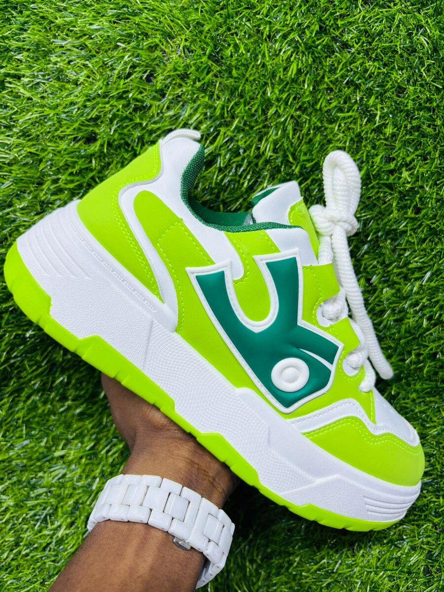 Baskets colorées stylées