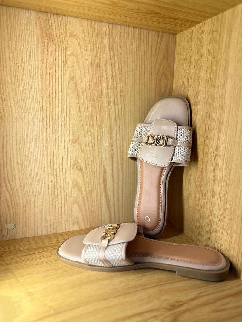 Sandales élégantes en cuir