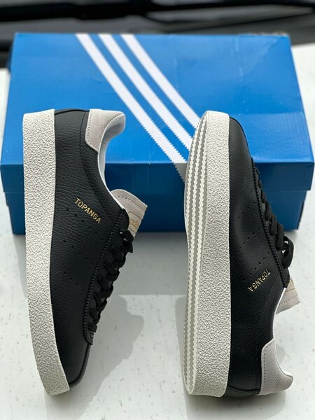 Adidas Topanga