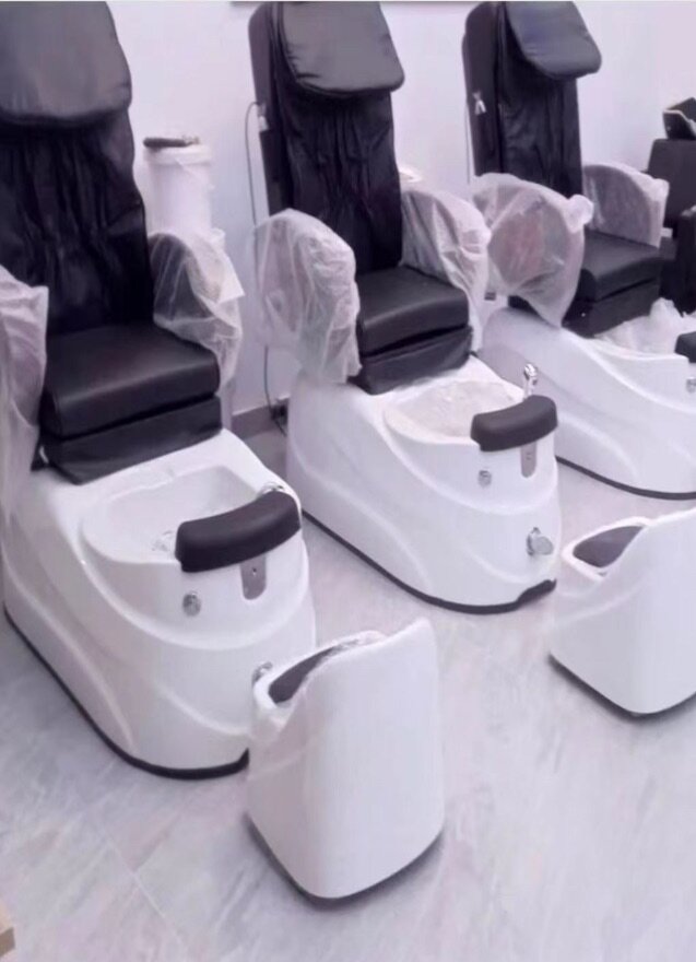 Complete Pedicure Massaging Machine with stool