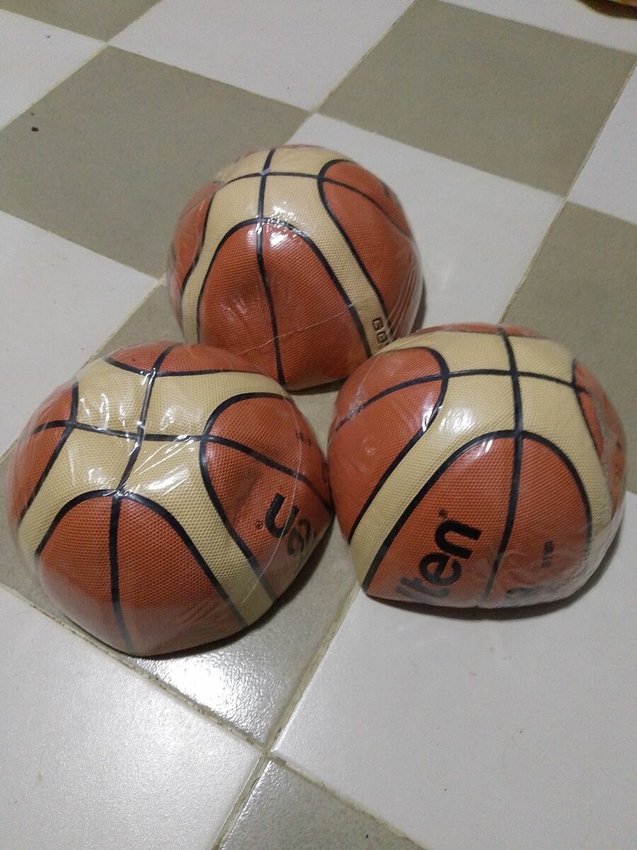 Ballon de basket professionnel