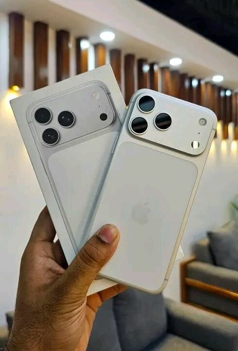 iPhone 17 Pro Max Blanc