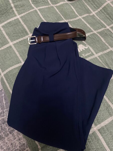 Классические брюки  1400сом