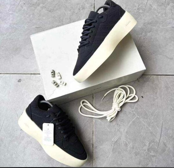 Sneakers modernes unisexes