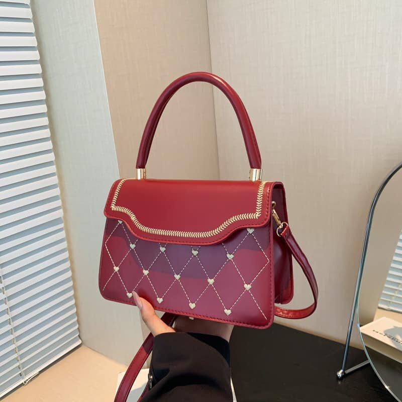 High quality and fashionable women's bag red