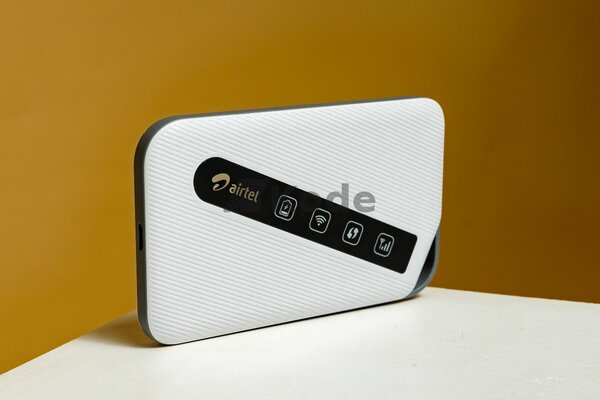 Universal Mifi