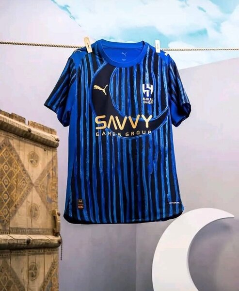 Maillot de football rayé bleu