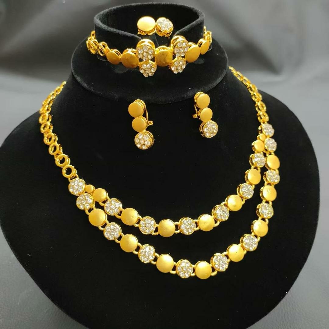 Parure Bijoux Dorés Élégante