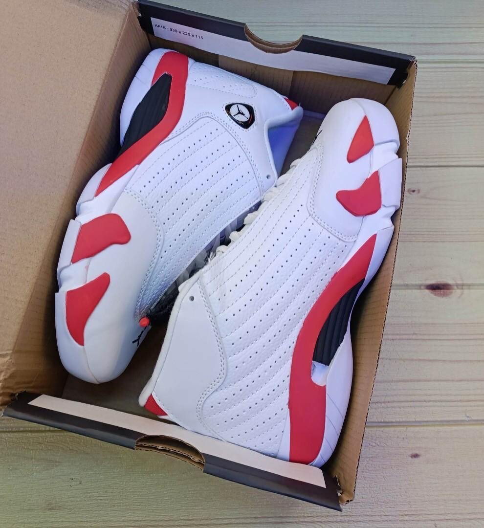Jordan 14( white and red)
