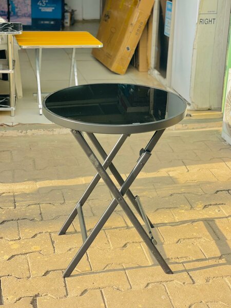 Table pliante ronde noire