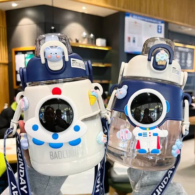 Bouteille astronautes pour enfants