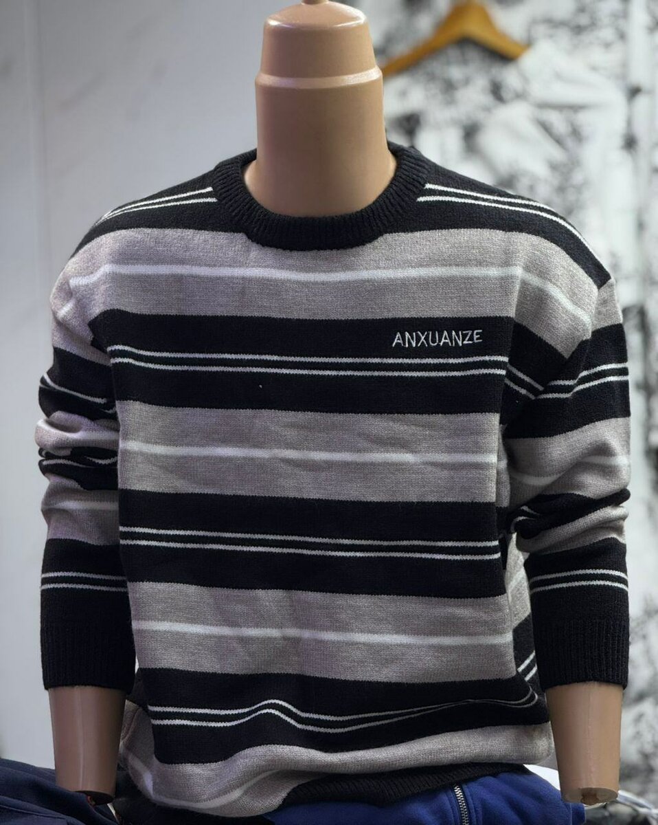 Pull rayé en laine pour hommes