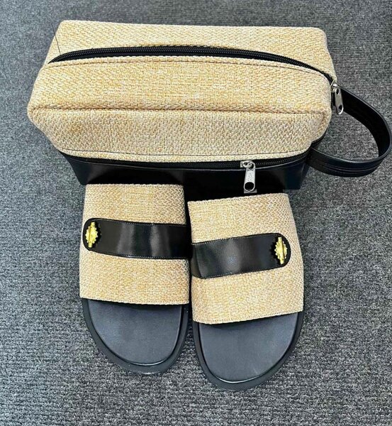 Set de sandales et pochette estivale