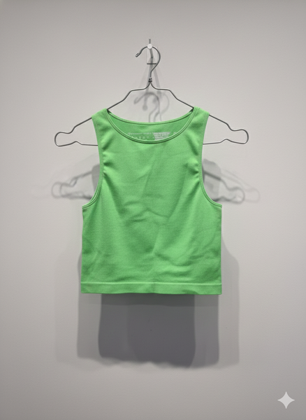 Haut court vert élégant